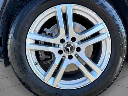 Used 2020 Mercedes-Benz GLB 250 GLB 250 image 11