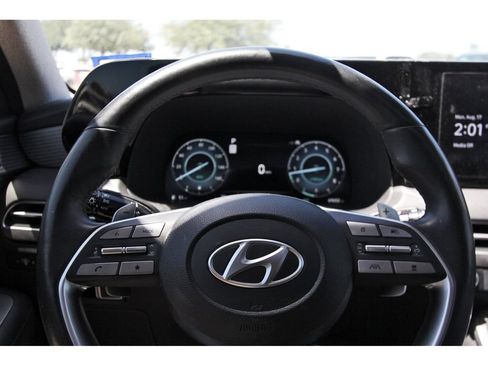 Used 2023 Hyundai Palisade Limited FWD image 7