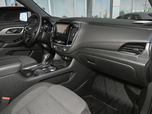 Used 2023 Chevrolet Traverse LT FWD image 45