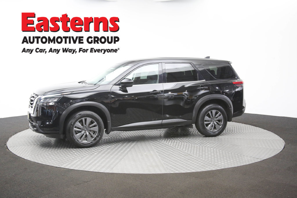 Used 2024 Nissan Pathfinder S AWD/4WD image 56