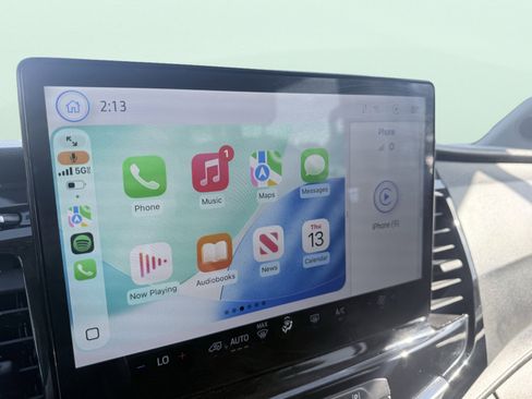 Used 2023 Ford Transit 350 XLT image 47