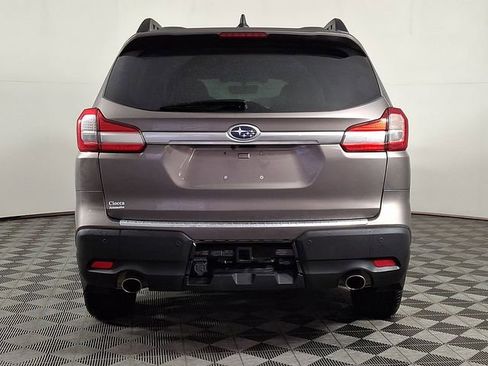 Used 2022 Subaru Ascent Limited w/ Technology Package image 8