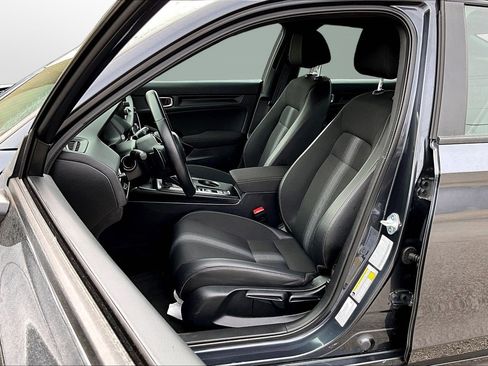 Used 2025 Honda Civic Sport image 16