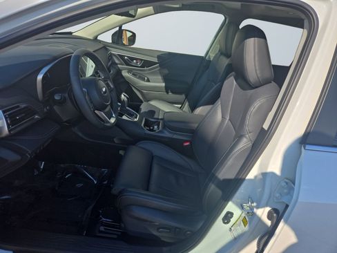 Certified 2025 Subaru Outback Limited image 9