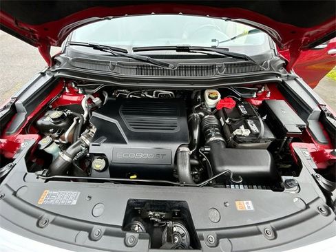 Used 2016 Ford Explorer Platinum image 30