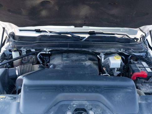Used 2019 RAM 3500 Big Horn w/ Protection Group AWD/4WD image 10