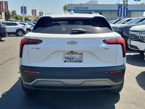 Certified 2024 Chevrolet Blazer EV LT AWD/4WD image 22