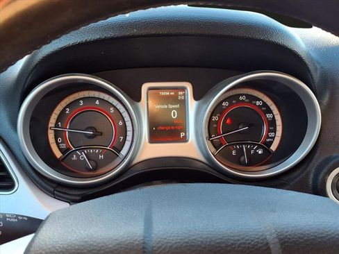 Used 2018 Dodge Journey SE w/ Blacktop Package image 16