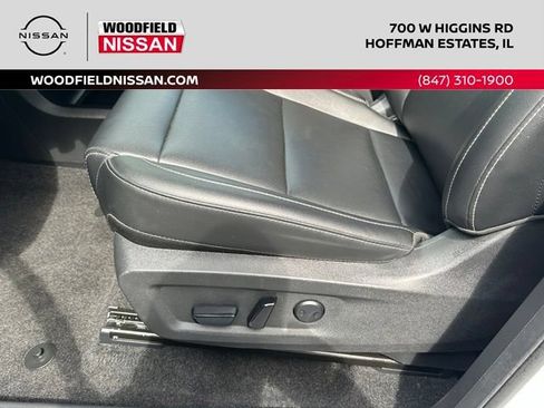 Certified 2025 Nissan Murano SV AWD/4WD image 23