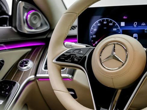 Used 2023 Mercedes-Benz Maybach S 680 4MATIC image 20