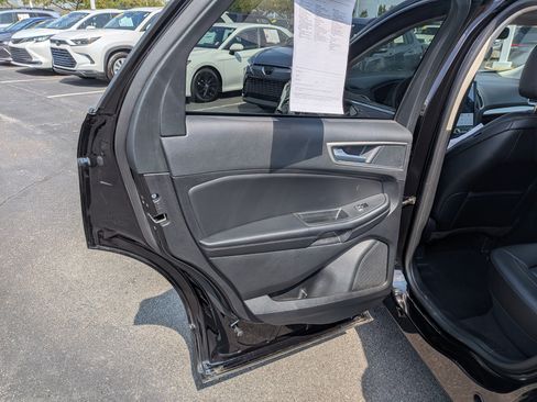 Used 2024 Ford Edge SEL w/ Convenience Package AWD/4WD image 21