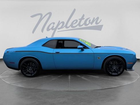 Used 2023 Dodge Challenger R/T Scat Pack RWD image 3