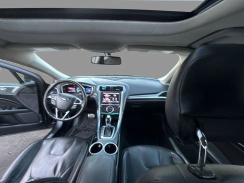 Used 2013 Ford Fusion Titanium image 21