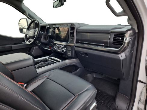 Used 2023 Ford F350 Lariat AWD/4WD image 32