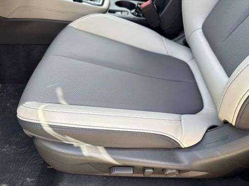 New 2025 Subaru Forester Limited image 26