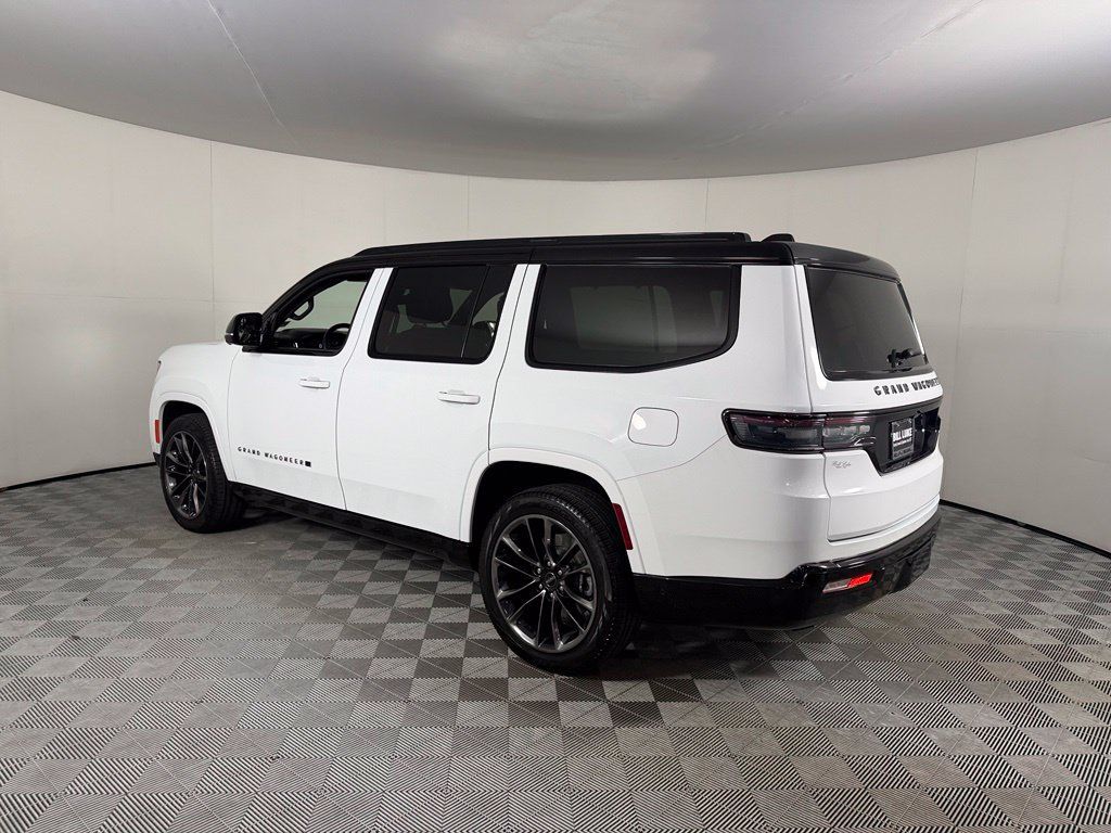 Used 2024 Jeep Grand Wagoneer Series II Obsidian w/ Quick Order Packagew 28T AWD/4WD image 9