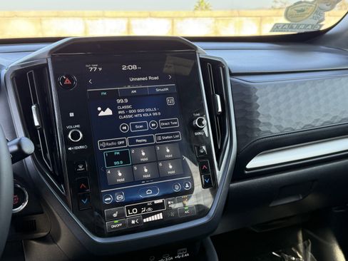 Used 2025 Subaru Forester Premium image 26