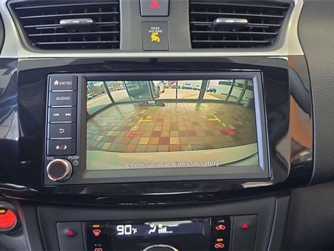 Used 2019 Nissan Sentra SV image 19