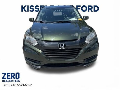 Used 2017 Honda HR-V LX image 9