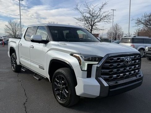 Used 2025 Toyota Tundra Platinum image 4