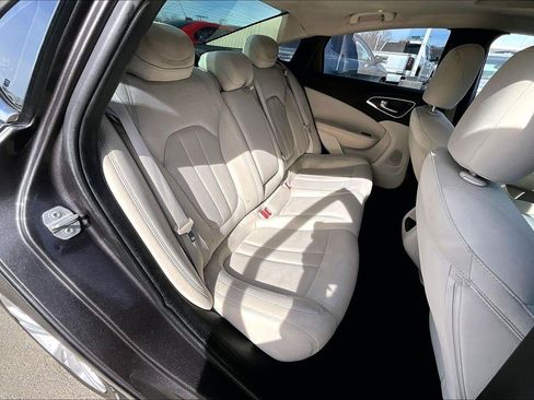 Used 2016 Chrysler 200 Limited w/ Anniversary Edition image 22