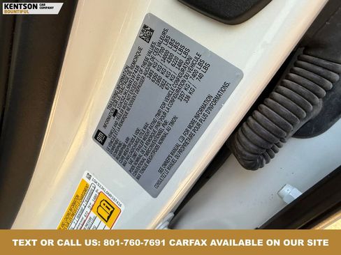 Used 2022 GMC Yukon XL Denali image 45