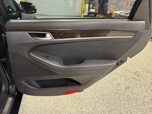 Used 2020 Genesis G80 3.8 RWD image 64