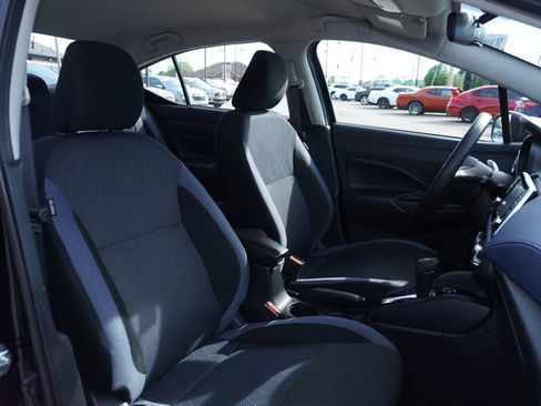 Used 2024 Nissan Versa SV image 30