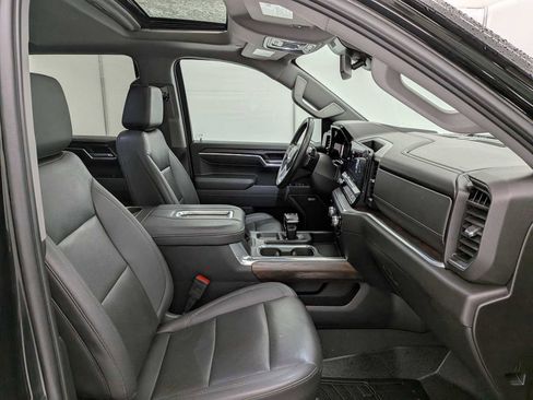 Used 2022 GMC Sierra 1500 SLT w/ SLT Convenience Package image 25