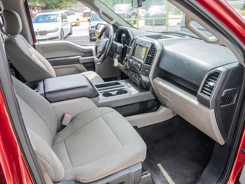 Used 2017 Ford F150 XLT w/ Equipment Group 302A Luxury RWD image 18