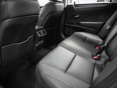 Certified 2025 Lexus ES 350 w/ Premium Package FWD image 21