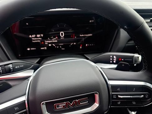 New 2027 GMC Terrain Elevation w/ Elevation Premium Package AWD/4WD image 16