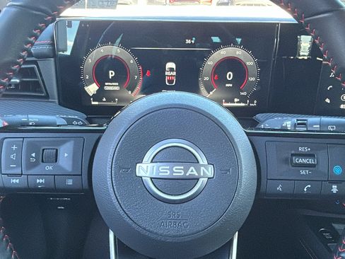 Certified 2025 Nissan Kicks SR image 19