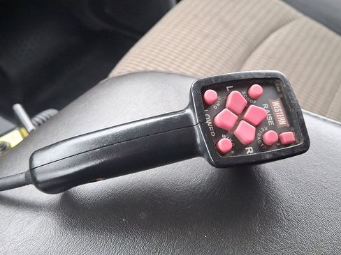 Used 2012 RAM 5500 4x4 Regular Cab w/ PWR & Remote Entry Group image 26