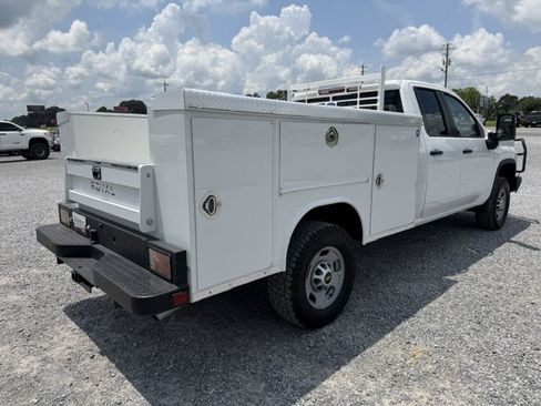 Used 2023 Chevrolet Silverado 2500 W/T w/ WT Convenience Package AWD/4WD image 5