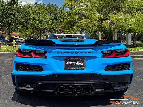 Used 2024 Chevrolet Corvette Z06 RWD image 50