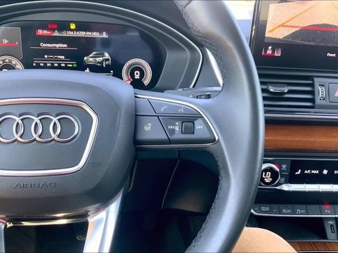 Used 2021 Audi Q5 Premium w/ Premium Plus Package AWD/4WD image 22