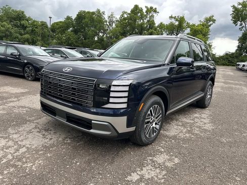 New 2026 Hyundai Palisade AWD image 3