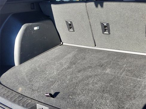 Used 2025 GMC Terrain Elevation image 16