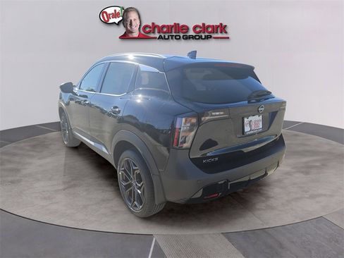 New 2026 Nissan Kicks SR image 5