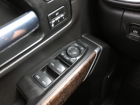 Used 2020 GMC Sierra 2500 Denali w/ Denali Ultimate Package image 25