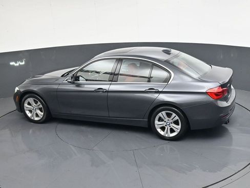 Used 2018 BMW 330i xDrive Sedan w/ Convenience Package image 26