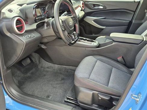 Certified 2024 Chevrolet Trax RS w/ Driver Confidence Package FWD image 22