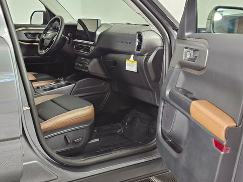 New 2026 Ford Bronco Sport Outer Banks w/ Outer Banks Tech Package+ AWD/4WD image 12