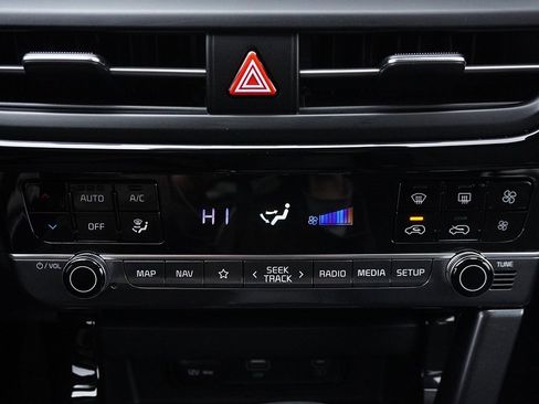 Used 2024 Kia Seltos S image 44