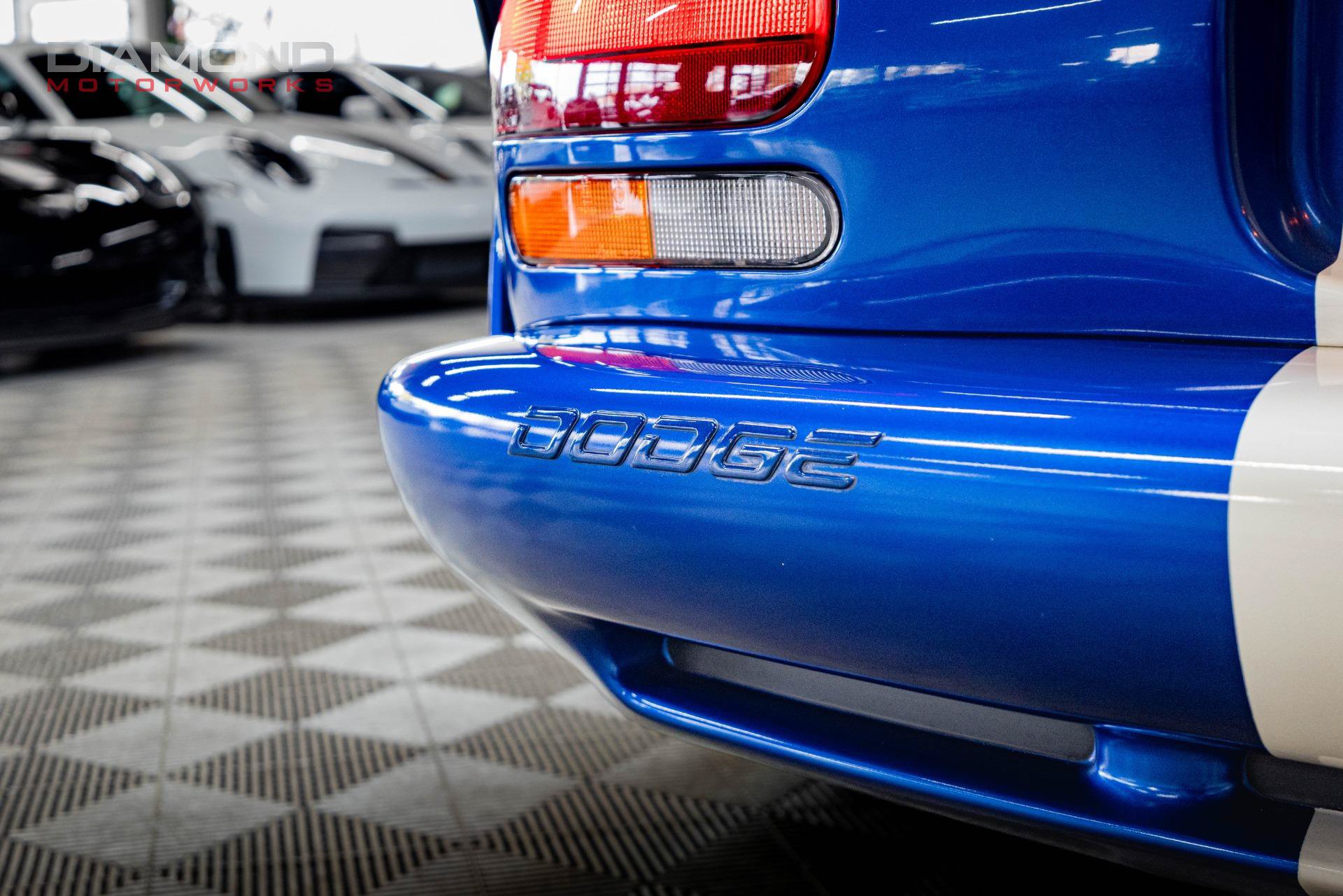 Used 1996 Dodge Viper GTS RWD image 54