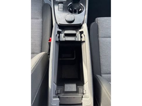 Used 2023 Nissan Rogue SV AWD/4WD image 20