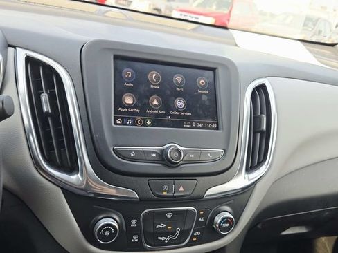 Used 2022 Chevrolet Equinox LS w/ LS Convenience Package FWD image 12