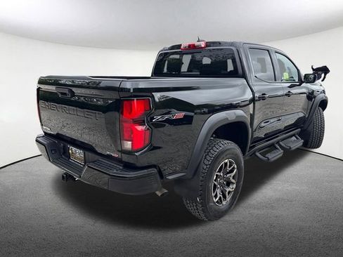 Used 2024 Chevrolet Colorado ZR2 AWD/4WD image 13