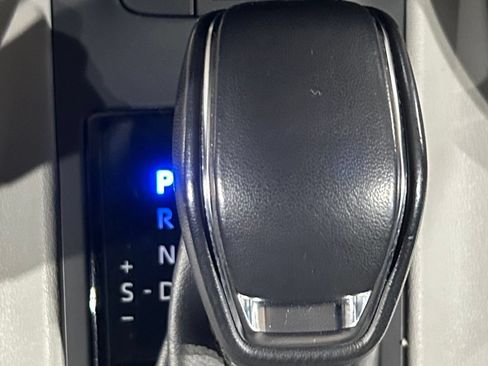 Used 2022 Toyota Venza Limited AWD/4WD image 84